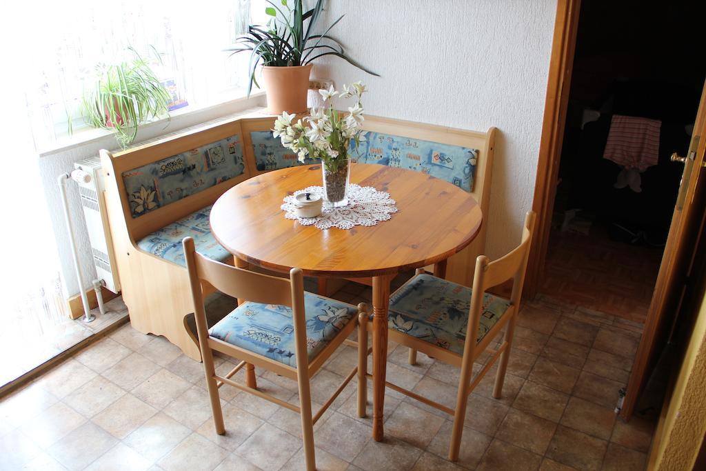 Mekina Guesthouse Maribor Szoba fotó